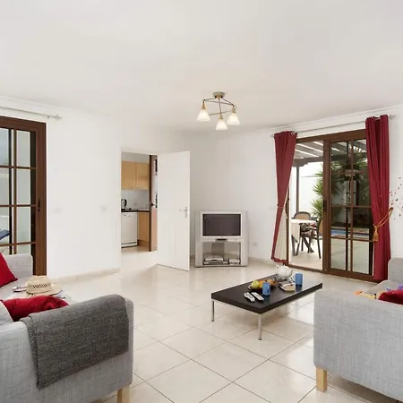 Villa Jade By Puerto del Carmen (Lanzarote)